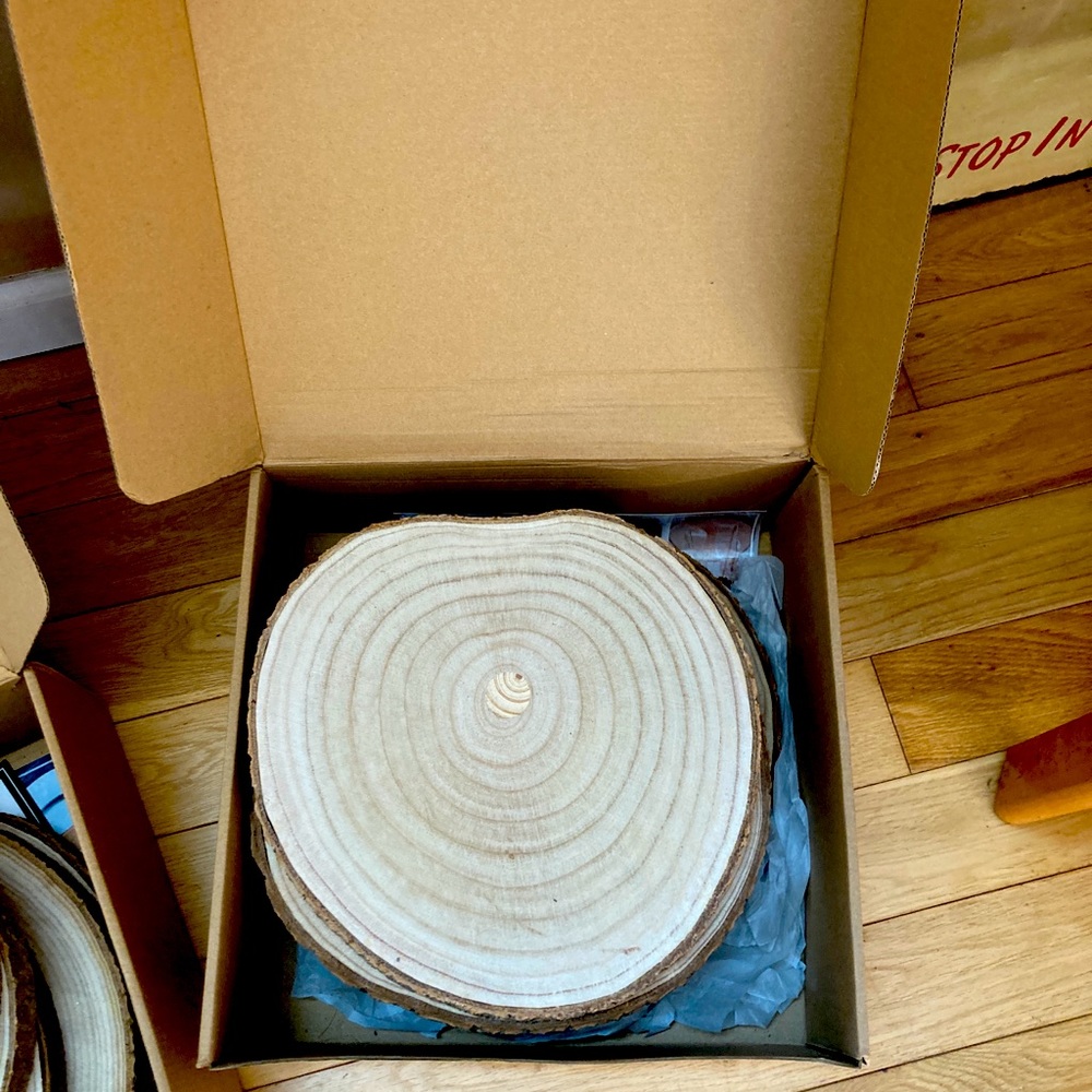 Natural wooden circles with tree bark